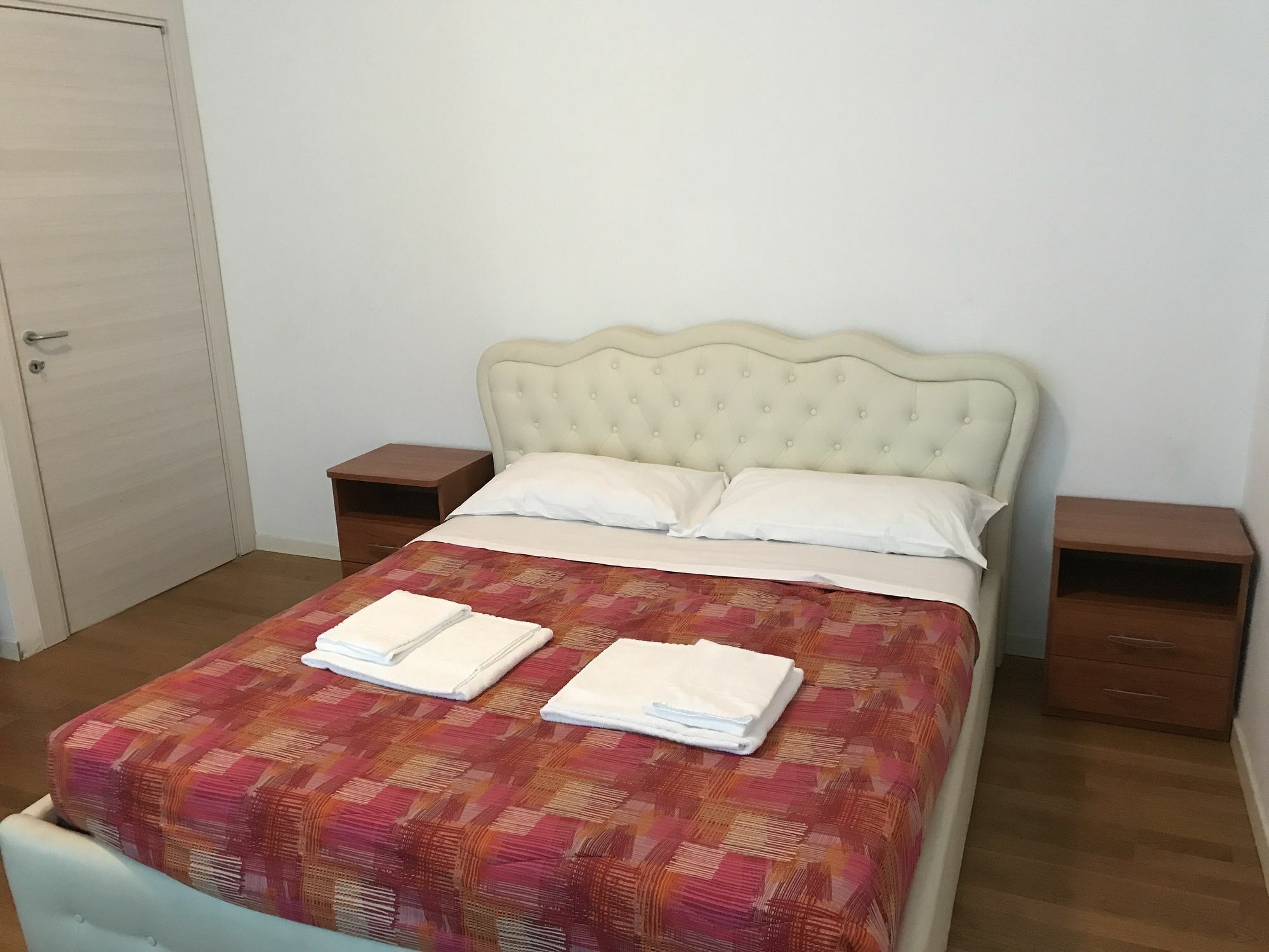 Red Line Apartments Milano エクステリア 写真