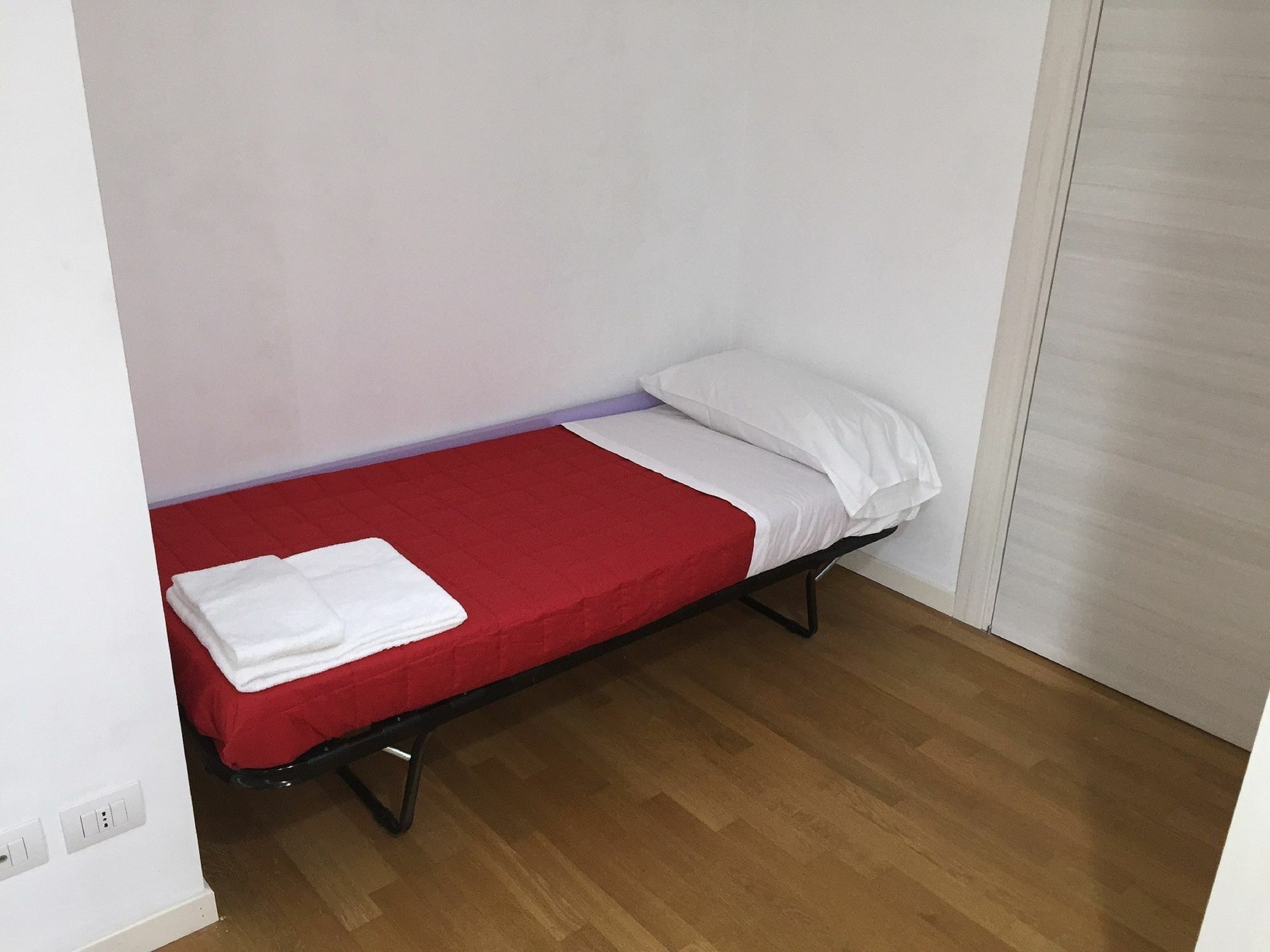 Red Line Apartments Milano エクステリア 写真