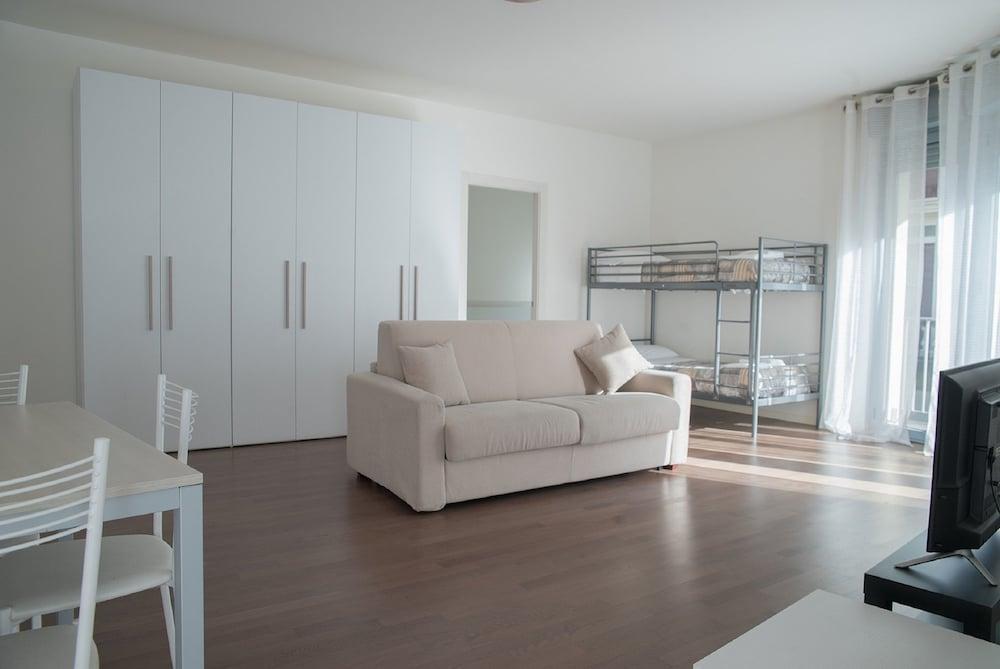 Red Line Apartments Milano エクステリア 写真